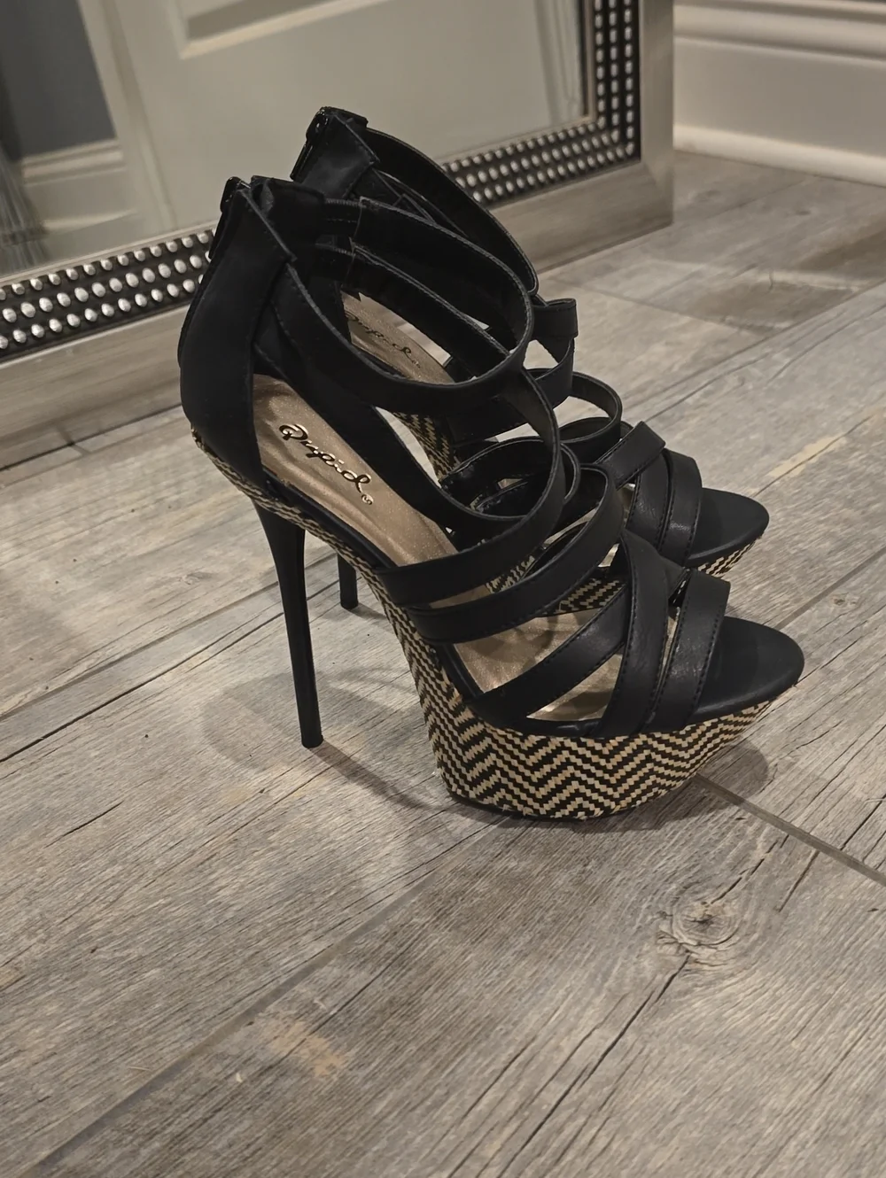 NWT Qupid Black Strappy Platform Heels with Woven Chevron Platform